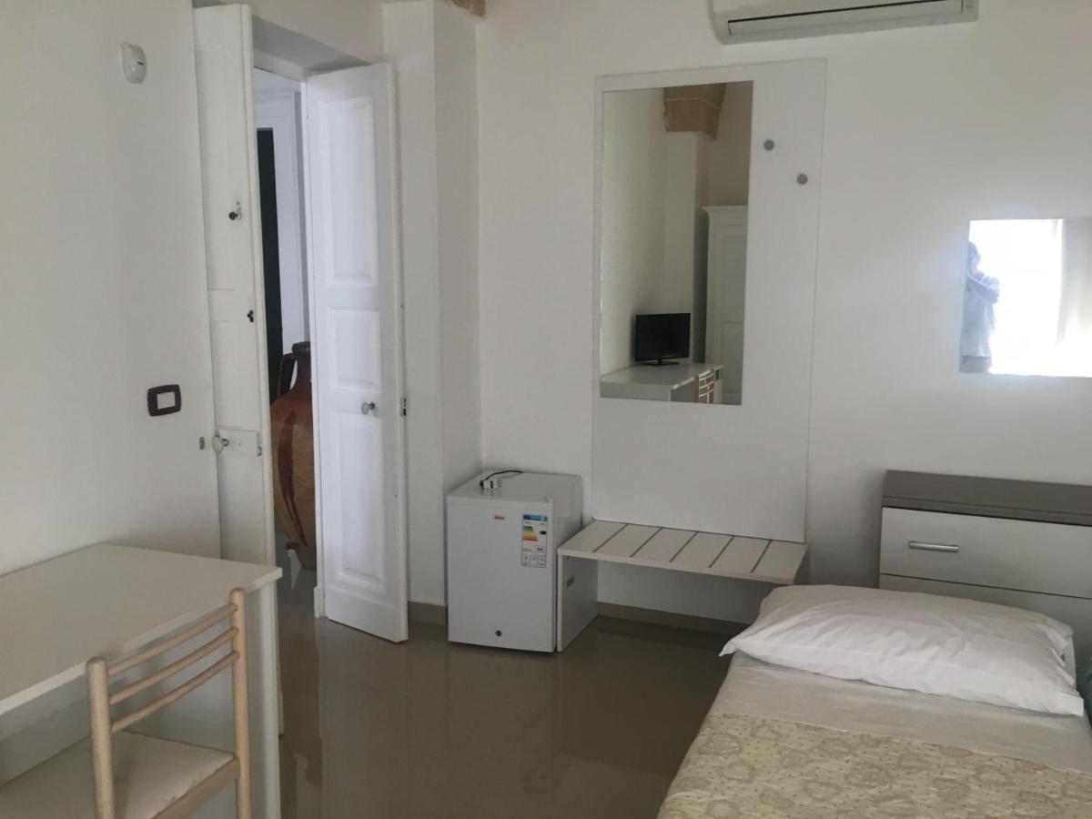 Stelmalu' Otel Novoli Dış mekan fotoğraf